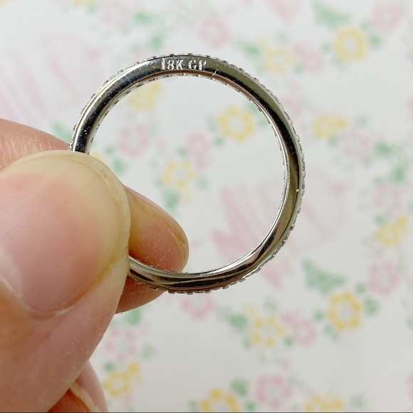 Pave Eternity Crystal Clear CZ Silver 18k White Gold Plated Ring Band Size 7 - Picture 5 of 6